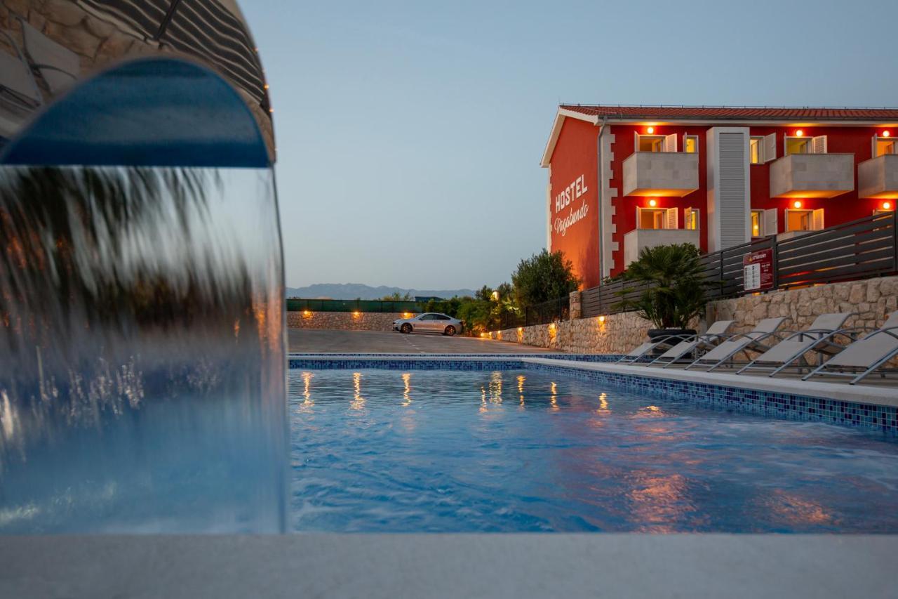Gajac Hostel & Rooms Vagabundo מראה חיצוני תמונה
