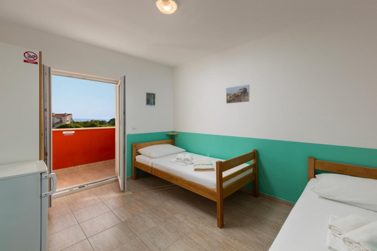 Gajac Hostel & Rooms Vagabundo מראה חיצוני תמונה