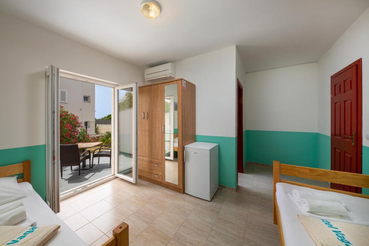 Gajac Hostel & Rooms Vagabundo מראה חיצוני תמונה