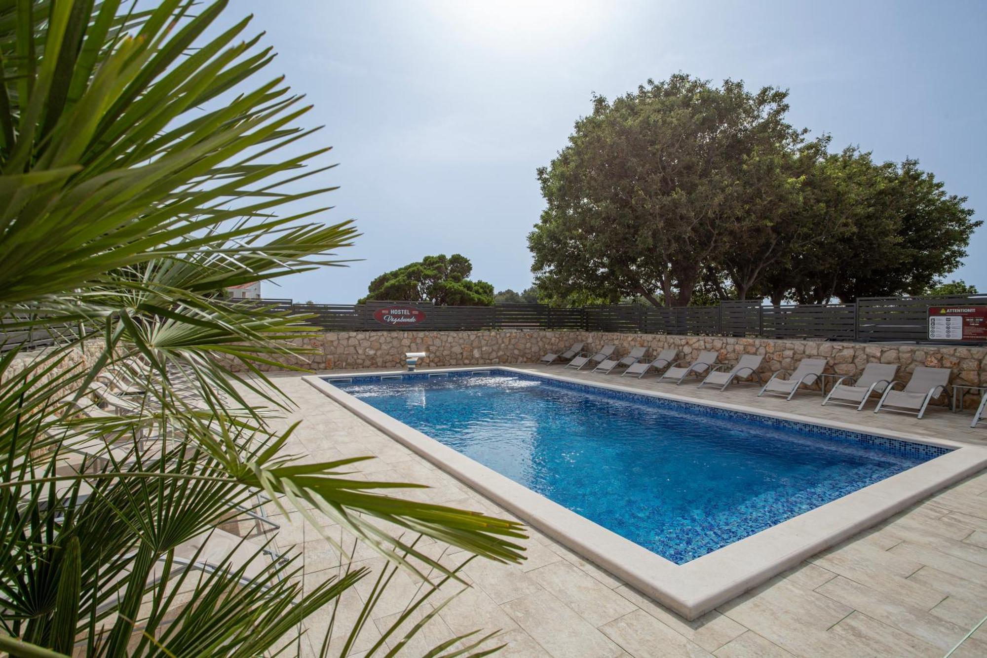 Gajac Hostel & Rooms Vagabundo מראה חיצוני תמונה
